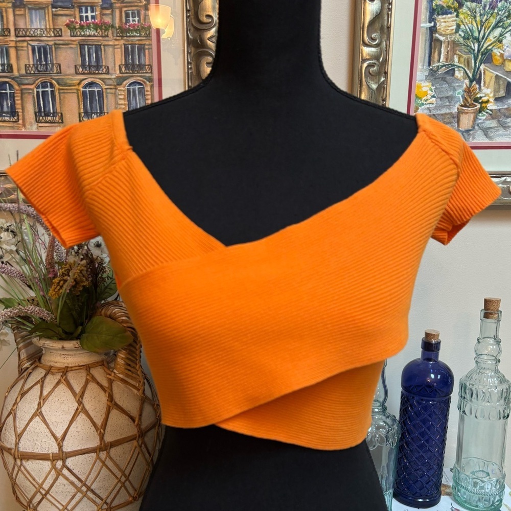 b SYNDNEY LOS ANGELES ORANGE CROSSOVER CROP TOP RIB KNIT BEACH RESORTWEAR SIZE M